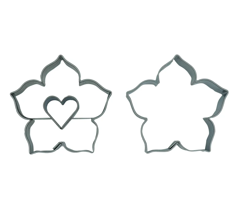 147A Linzer cookie cutters set Lily with heart small - Image 1